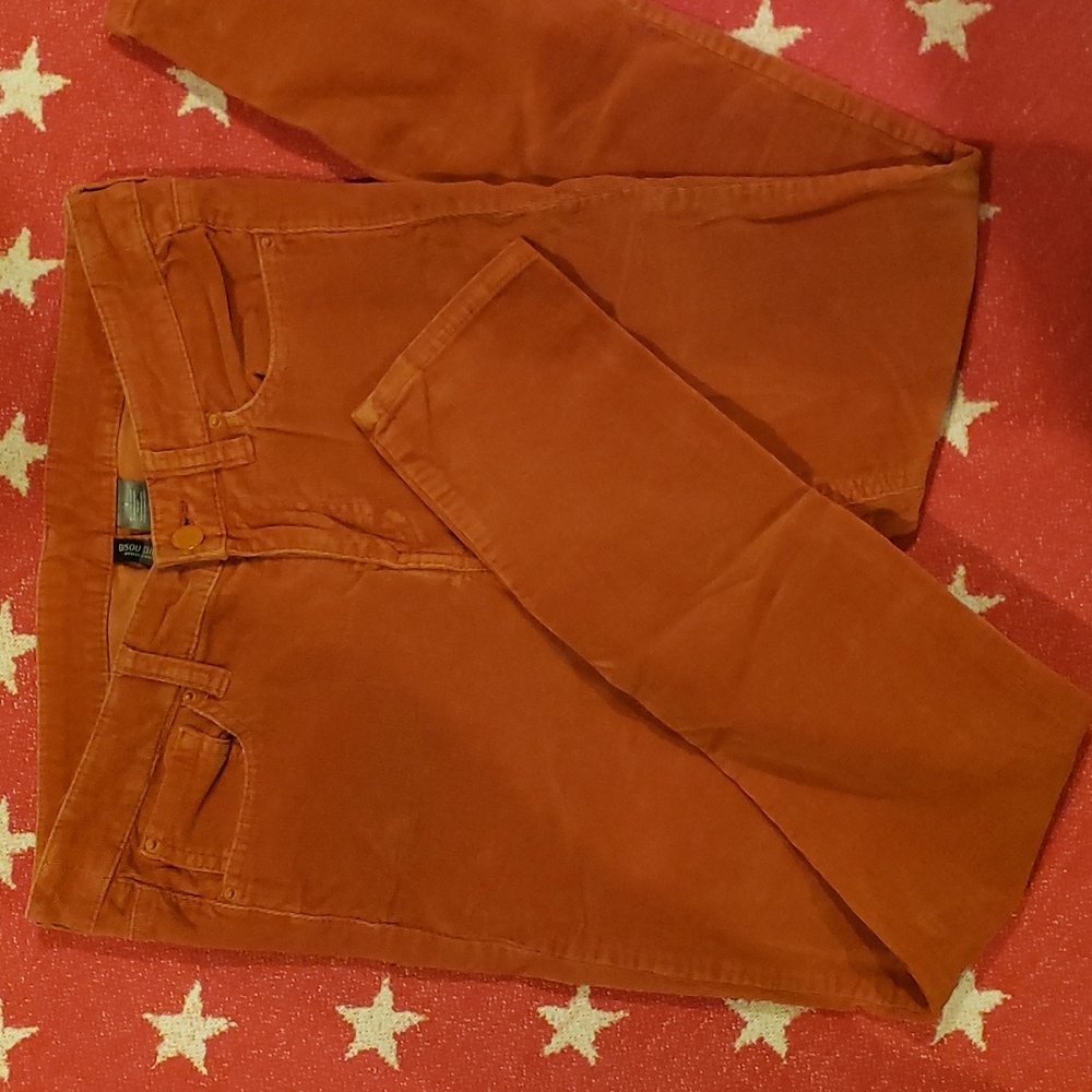 Rust color cords